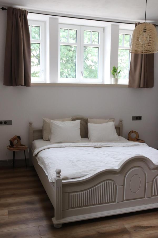 Apartman Mezi Duby Osecna Luaran gambar